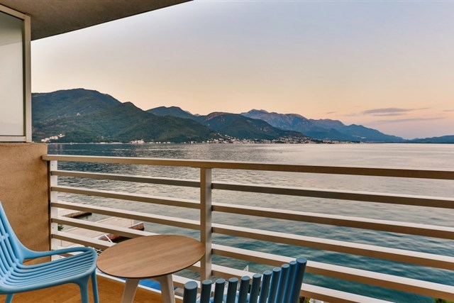 CARINE Hotel DELFIN - CARINE Hotel DELFIN, Herceg Novi