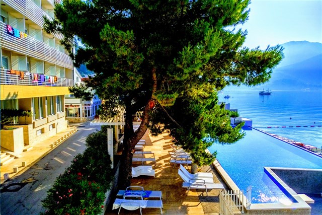 CARINE Hotel DELFIN - CARINE Hotel DELFIN, Herceg Novi