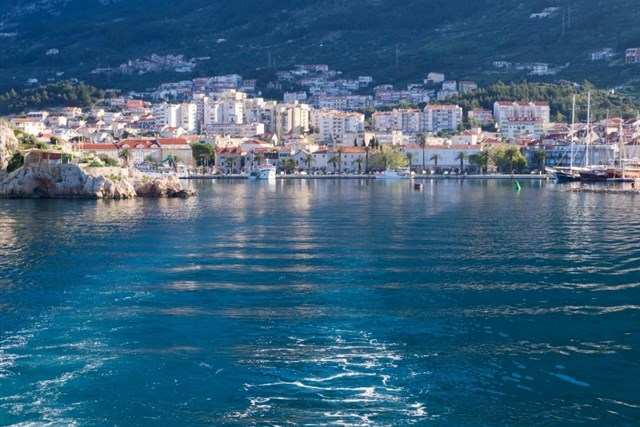 PLAVBA ZA KRÁSAMI JADRANU S CYKLOTURISTIKOU - MAKARSKA